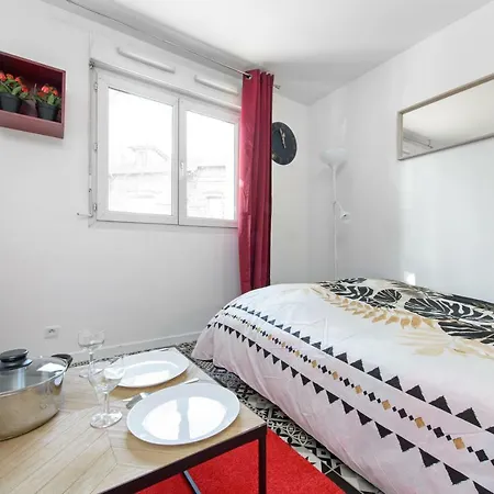Studio For 2 People Ideal For Holidays *